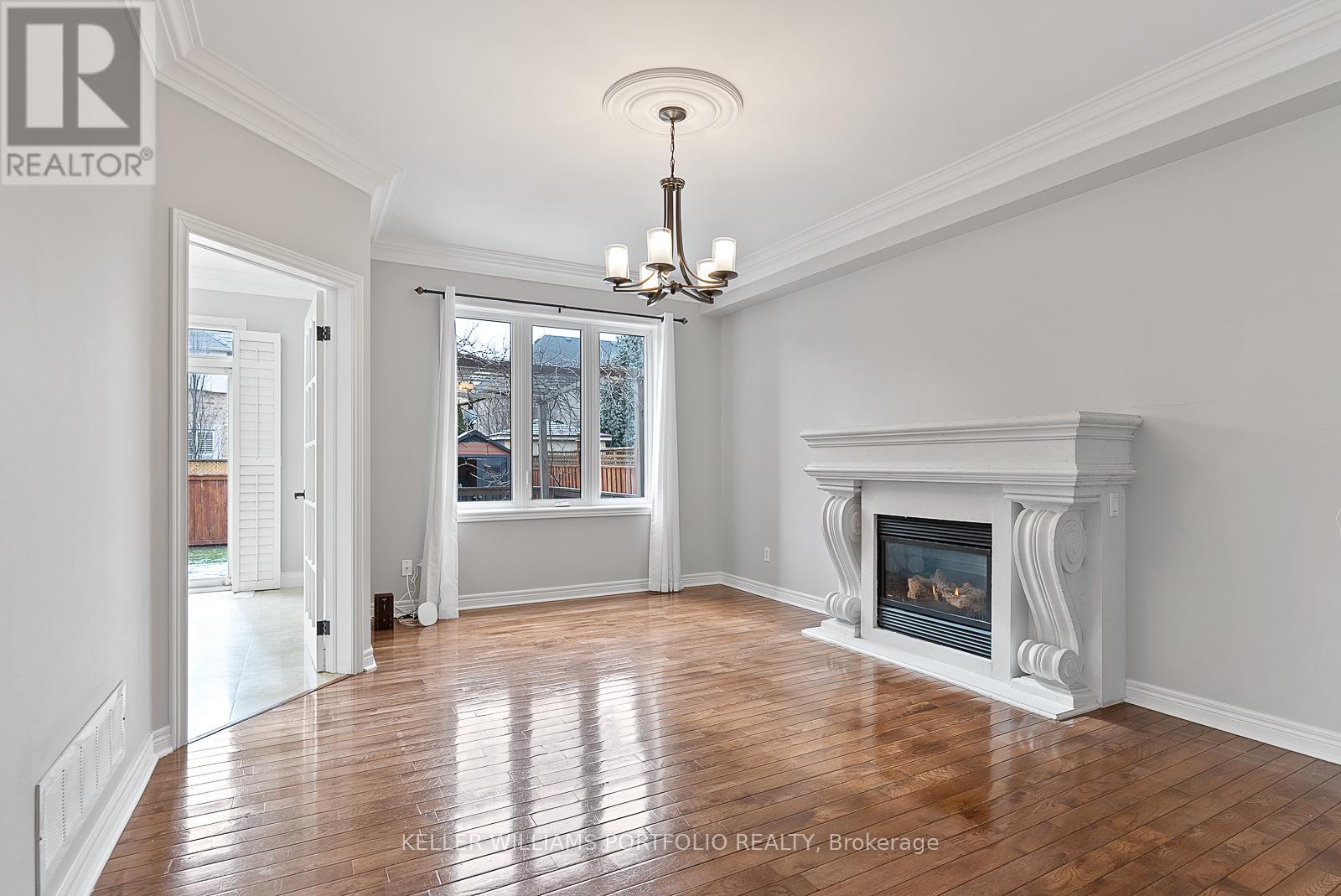 2154 Kingsridge Drive, Oakville, Ontario  L6M 4Z2 - Photo 14 - W12590448