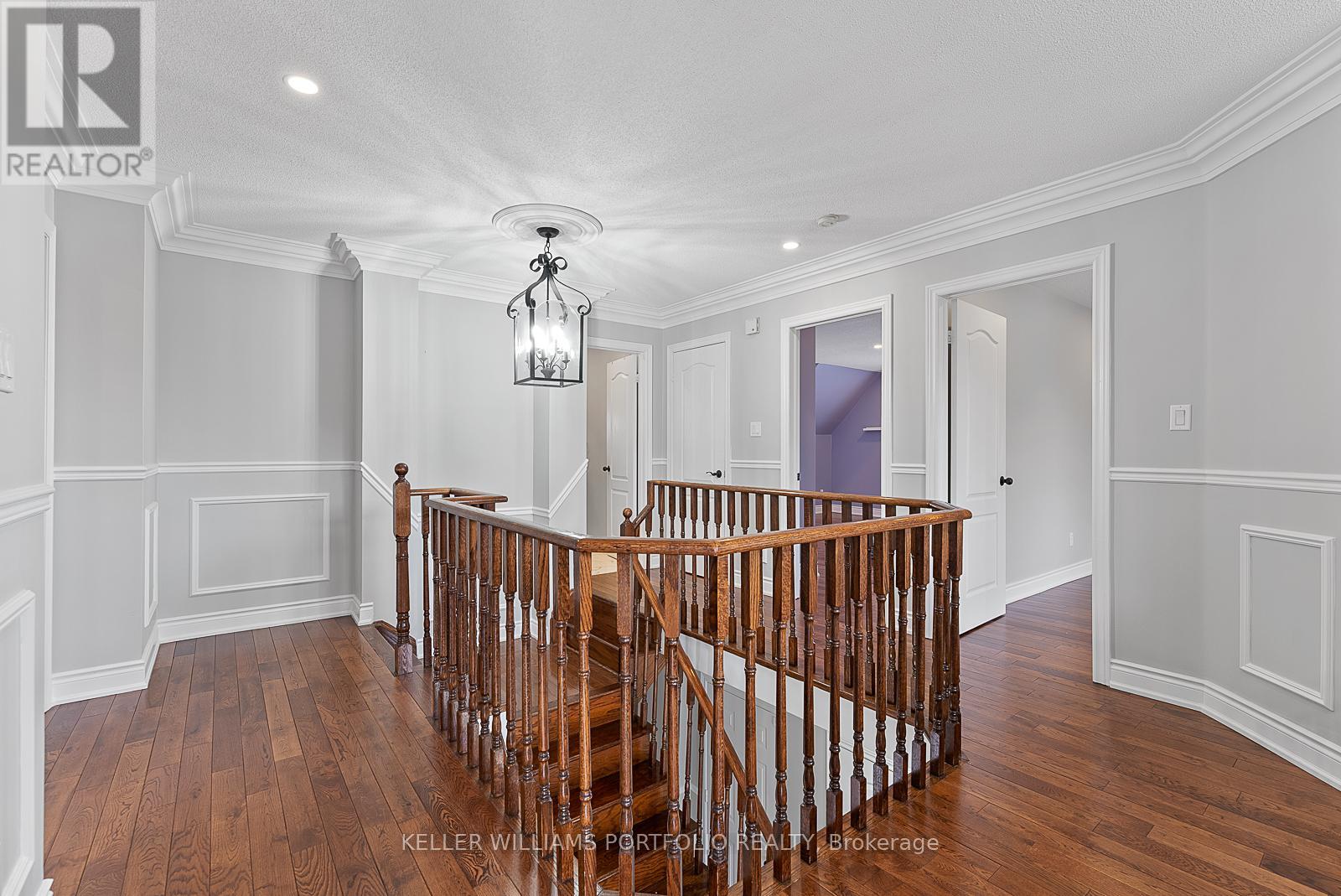 2154 Kingsridge Drive, Oakville, Ontario  L6M 4Z2 - Photo 25 - W12590448