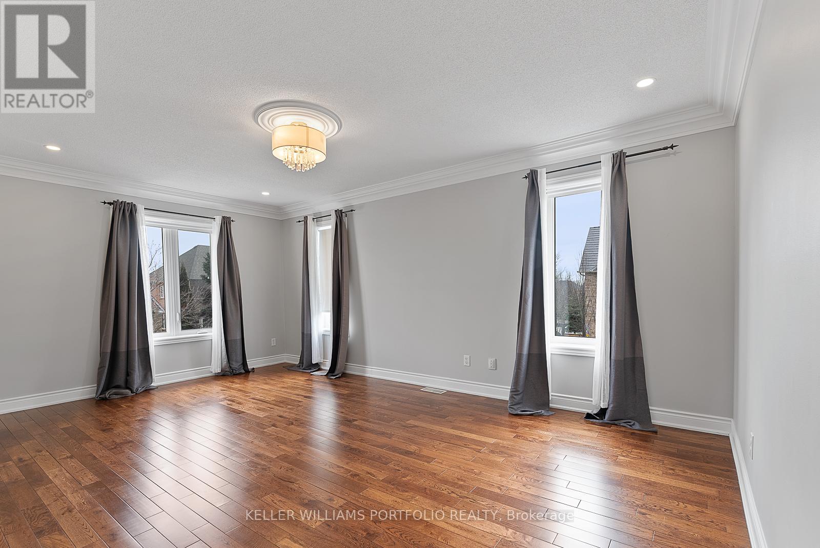 2154 Kingsridge Drive, Oakville, Ontario  L6M 4Z2 - Photo 26 - W12590448