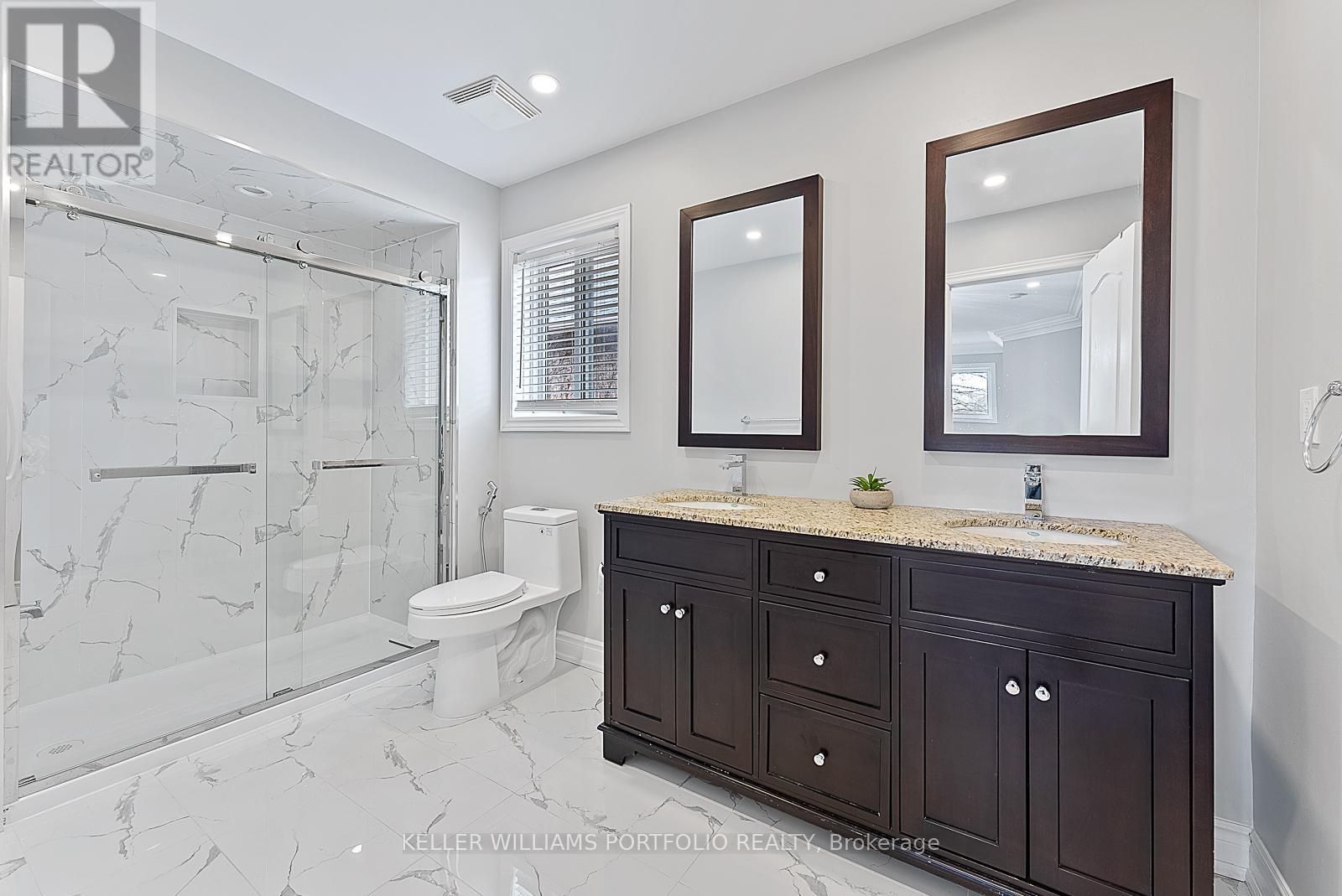 2154 Kingsridge Drive, Oakville, Ontario  L6M 4Z2 - Photo 37 - W12590448