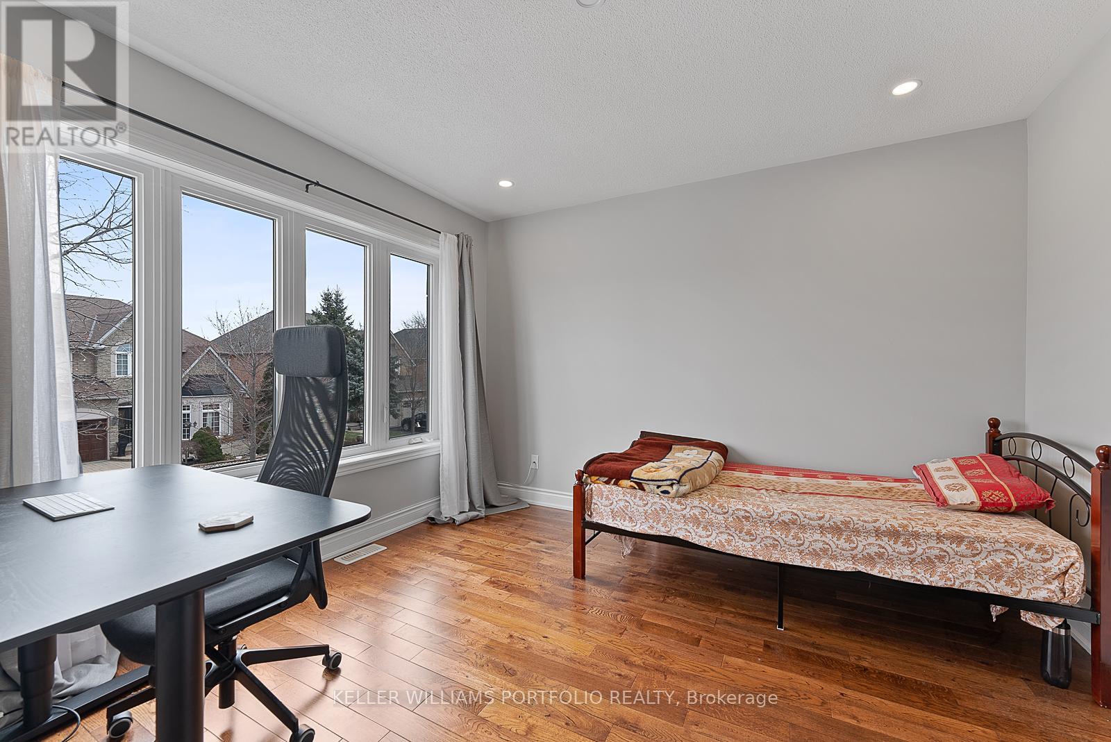 2154 Kingsridge Drive, Oakville, Ontario  L6M 4Z2 - Photo 38 - W12590448