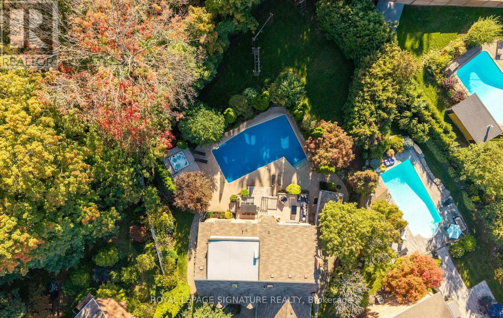 1189 Ostler Court, Mississauga, Ontario  L5C 3G5 - Photo 47 - W12590486