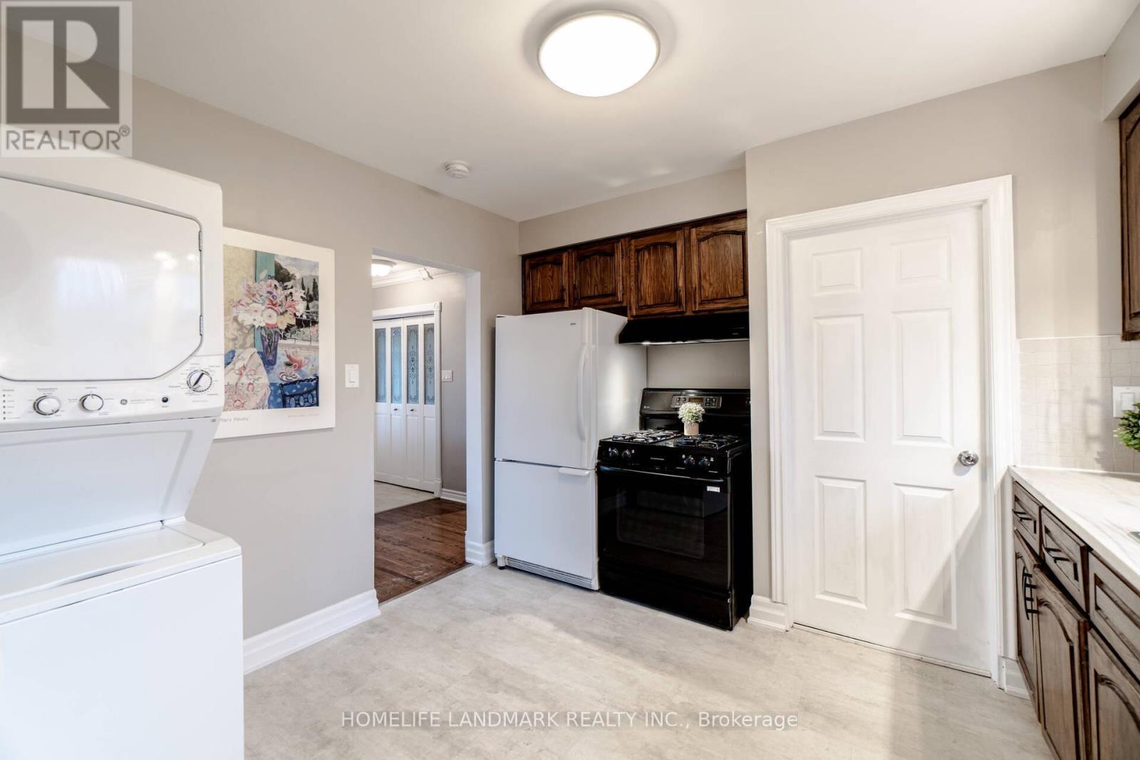 Upper - 640 Netherton Crescent, Mississauga, Ontario  L4Y 2M4 - Photo 13 - W12590506