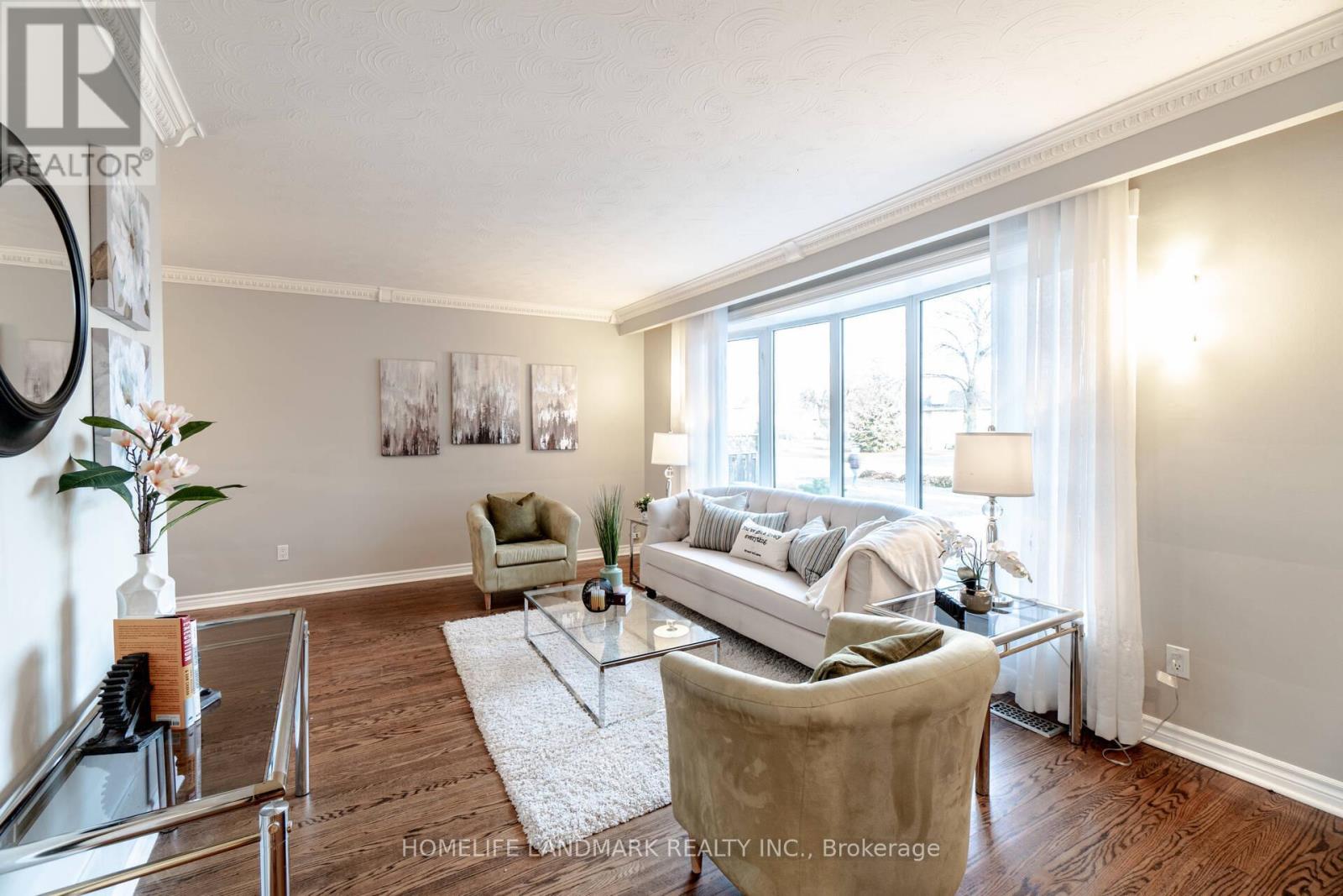 Upper - 640 Netherton Crescent, Mississauga, Ontario  L4Y 2M4 - Photo 7 - W12590506