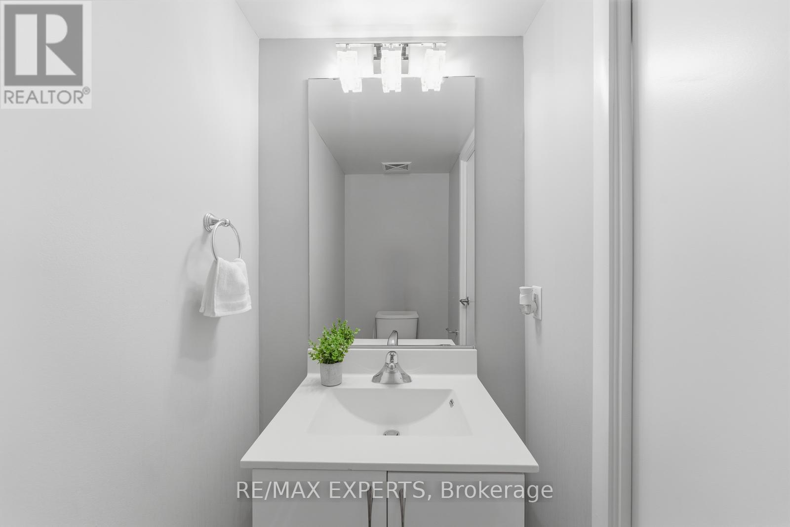 1309 - 155 Legion Road N, Toronto, Ontario  M8Y 0A7 - Photo 22 - W12590508