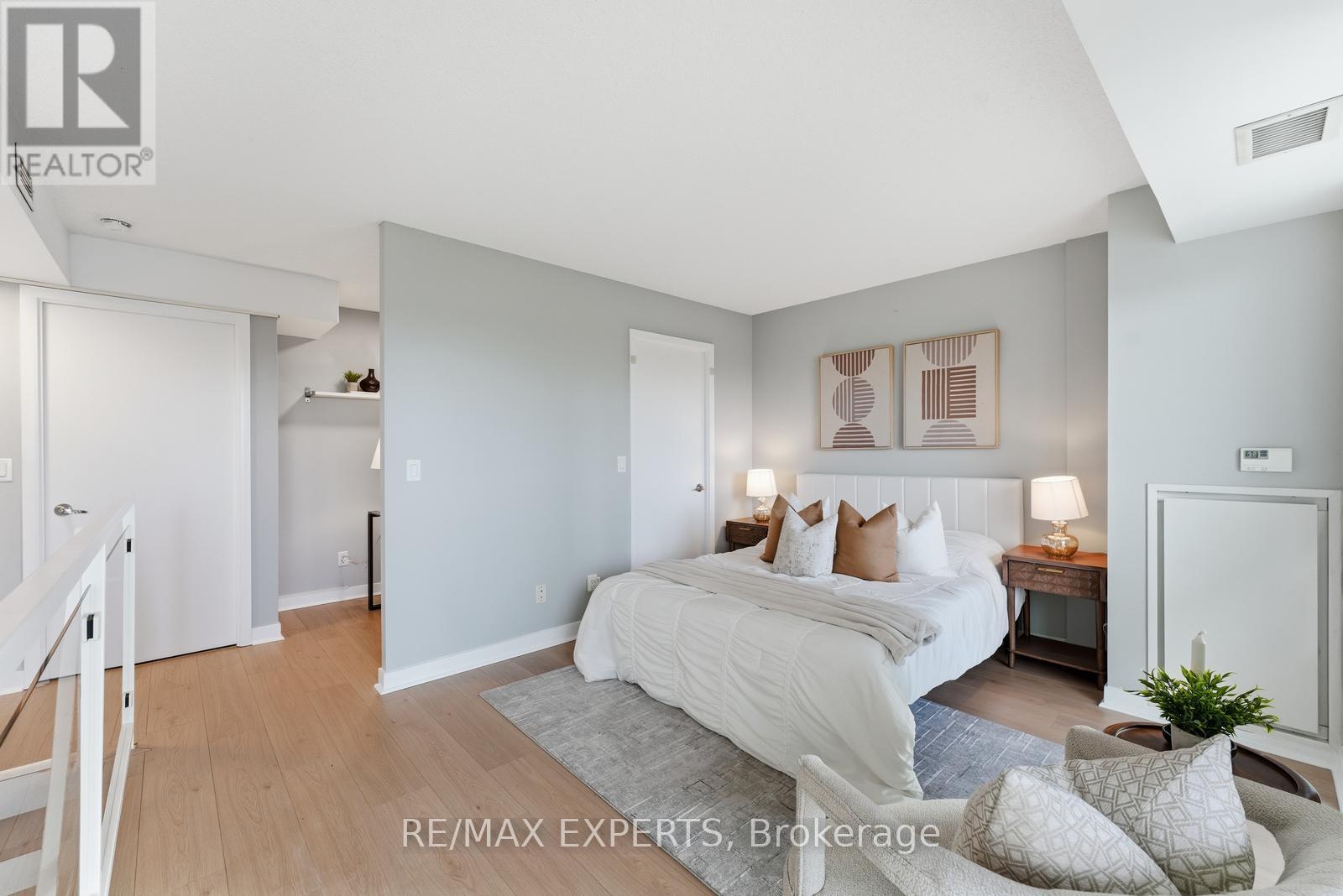 1309 - 155 Legion Road N, Toronto, Ontario  M8Y 0A7 - Photo 25 - W12590508