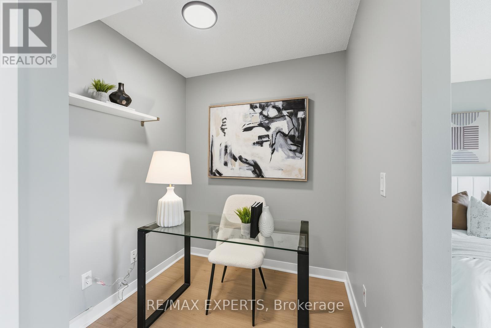 1309 - 155 Legion Road N, Toronto, Ontario  M8Y 0A7 - Photo 31 - W12590508