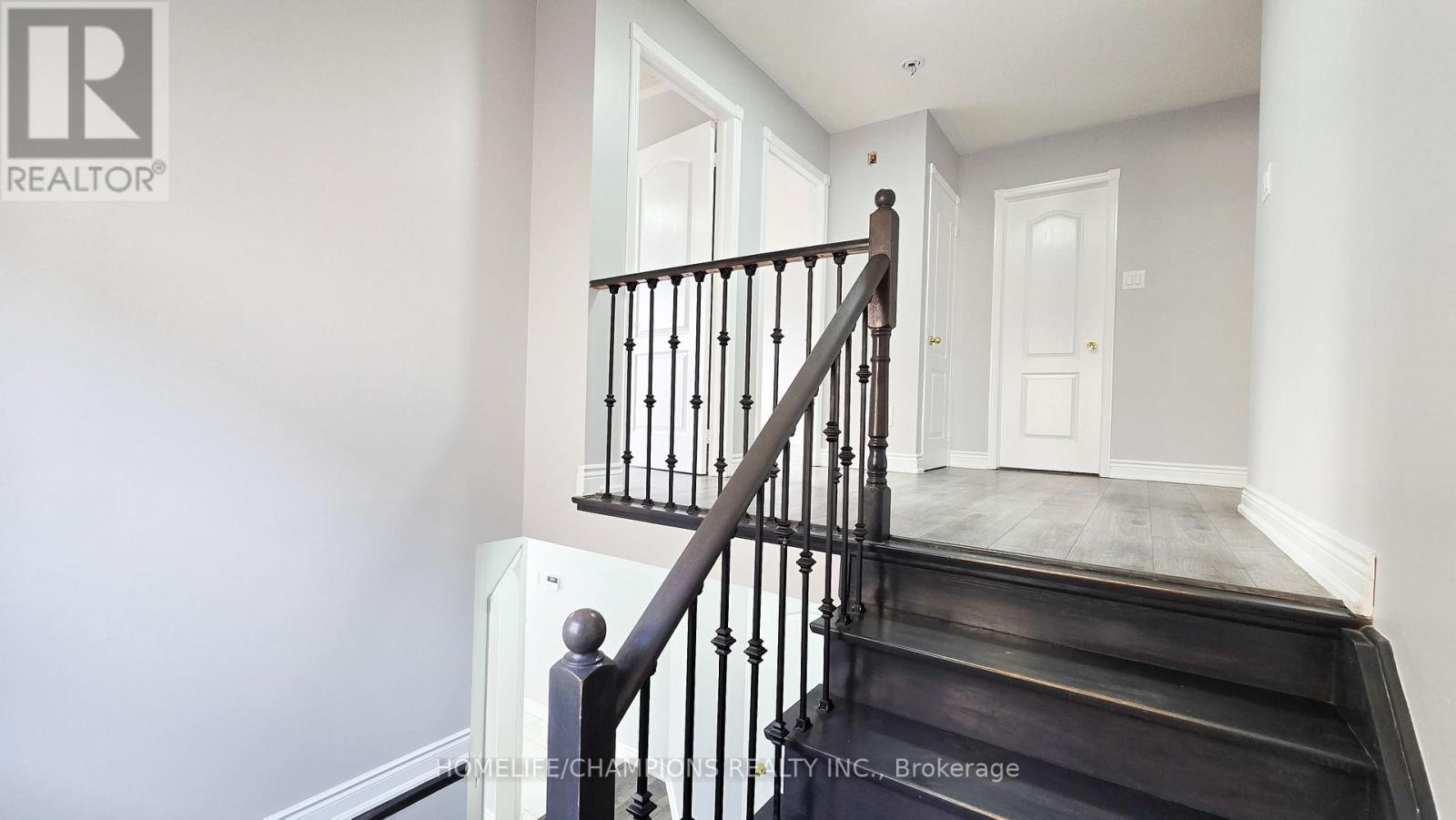 15 Redfinch Way N, Brampton, Ontario  L7A 2B2 - Photo 26 - W12590520