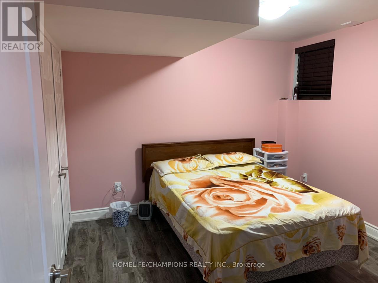 15 Redfinch Way N, Brampton, Ontario  L7A 2B2 - Photo 34 - W12590520