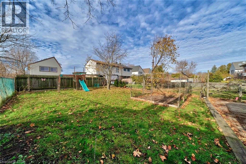 408 East 21st Street, Hamilton, Ontario  L8V 2V2 - Photo 32 - 40790892