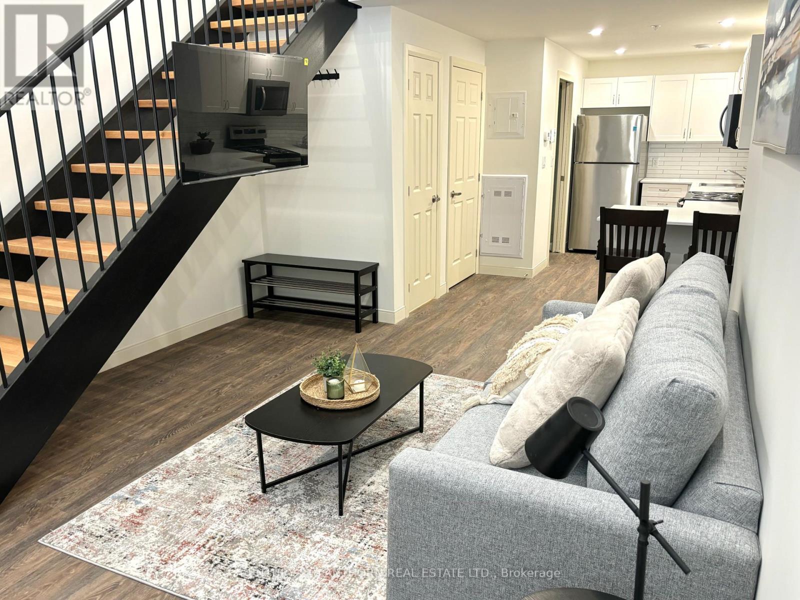 107 - 135 Station Street, Belleville, Ontario  K8N 2S9 - Photo 2 - X12590620