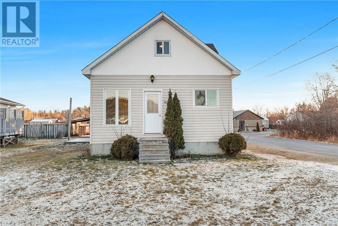 165 CEDAR Street, Massey, Ontario