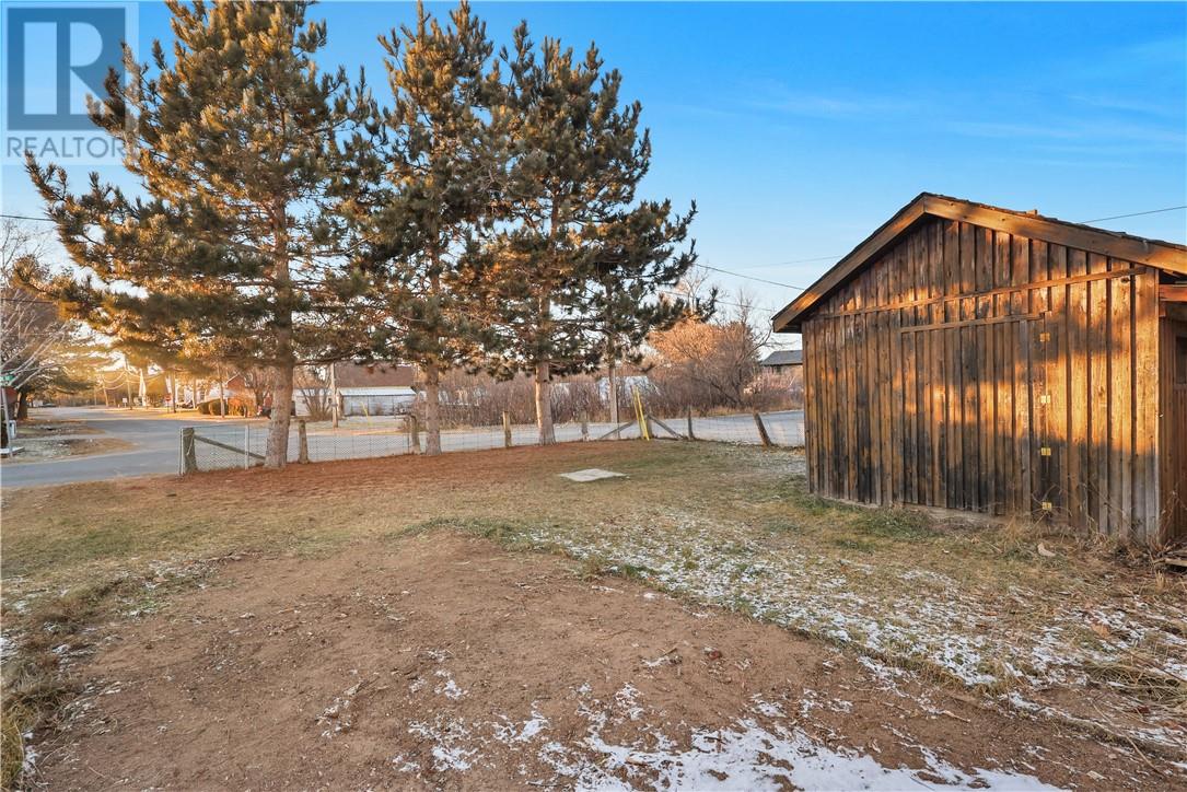 165 Cedar Street, Massey, Ontario  P0P 1P0 - Photo 11 - 2125823