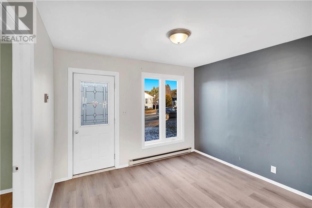 165 Cedar Street, Massey, Ontario  P0P 1P0 - Photo 15 - 2125823