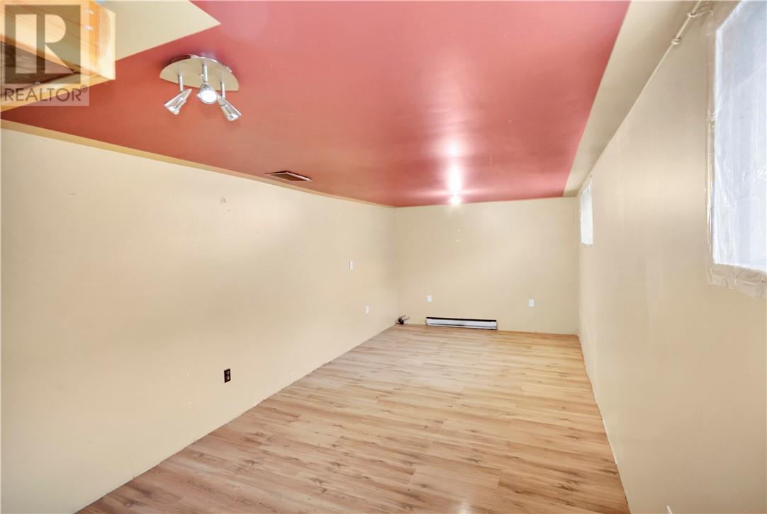 165 Cedar Street, Massey, Ontario  P0P 1P0 - Photo 35 - 2125823