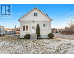 165 CEDAR Street, Massey, Ontario