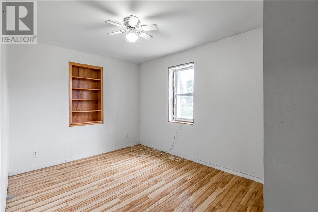 13 Arnold, Lively, Ontario  P3Y 1M8 - Photo 8 - 2125821