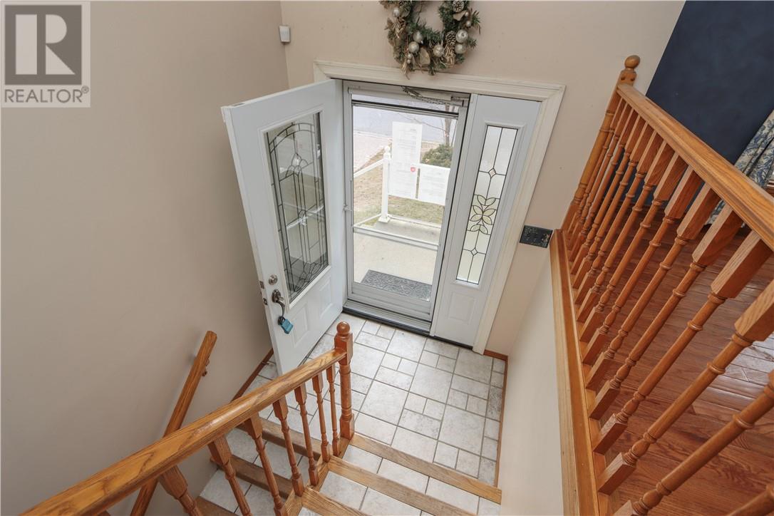 2072 Highgate Road, Sudbury, Ontario  P3B 4G5 - Photo 2 - 2125814