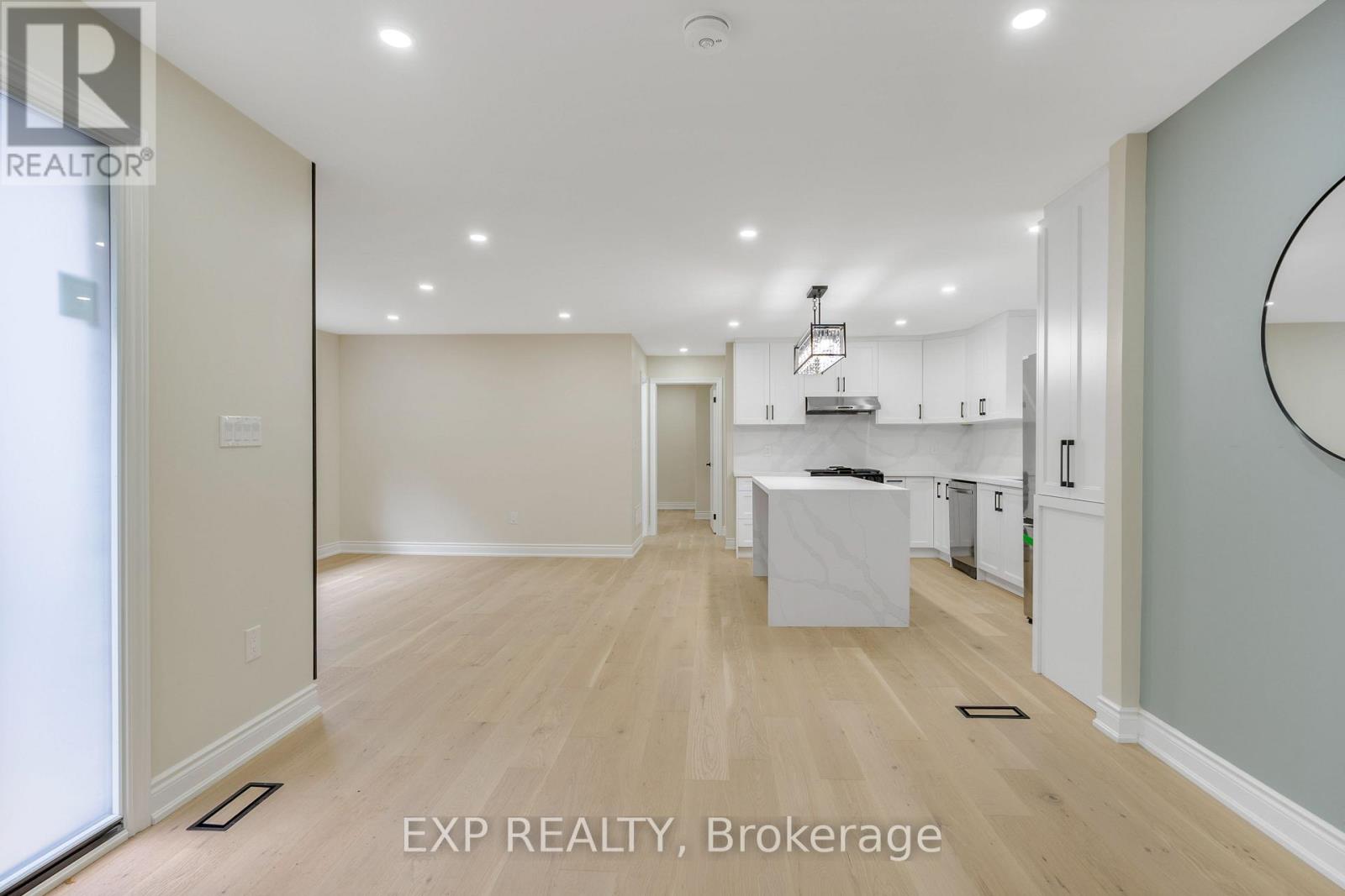 336 Margaret Avenue, Hamilton, Ontario  L8E 2J4 - Photo 6 - X12590326