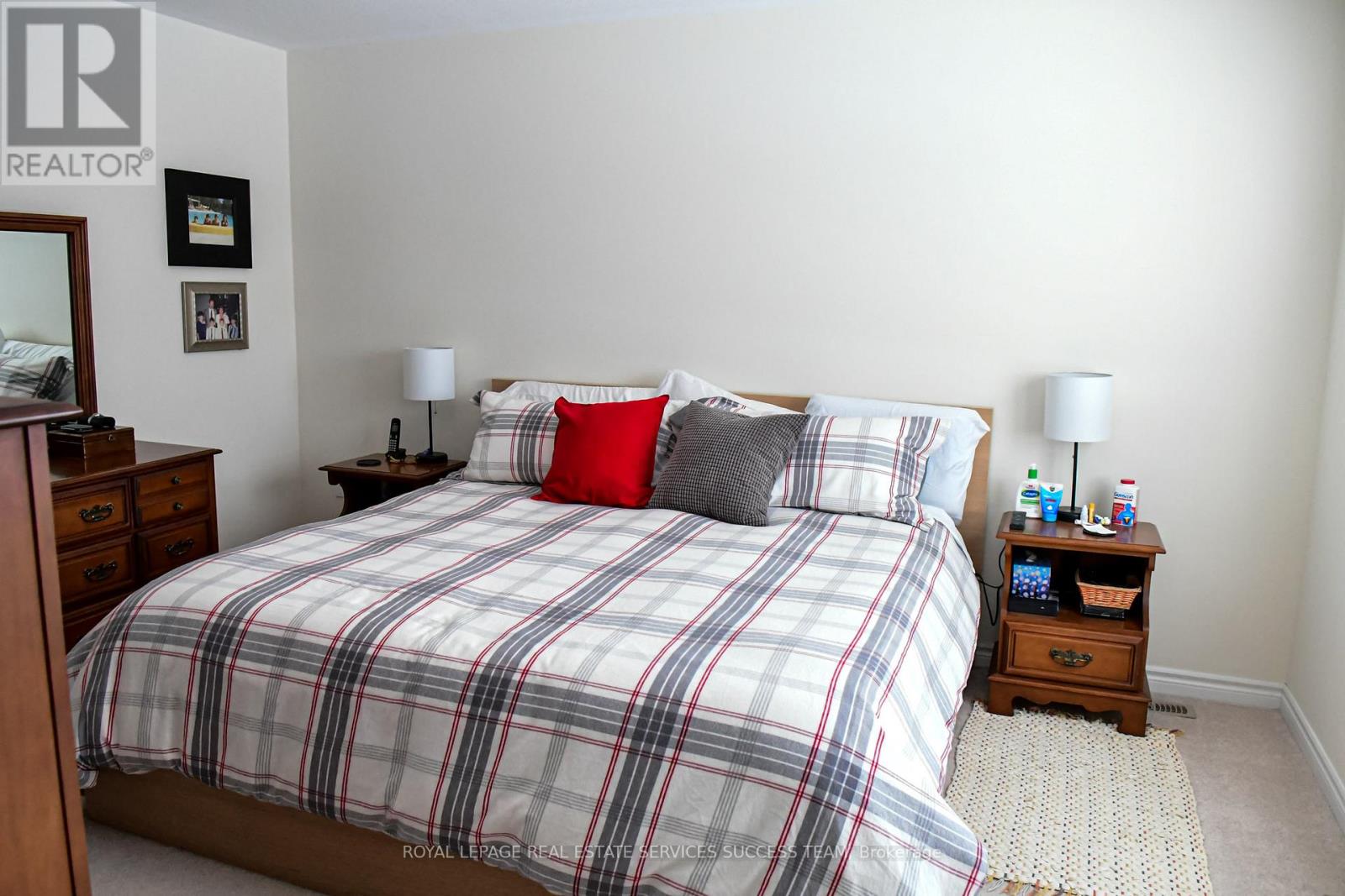 230 Waterbrook Lane, Kitchener, Ontario  N2R 0H7 - Photo 18 - X12590340