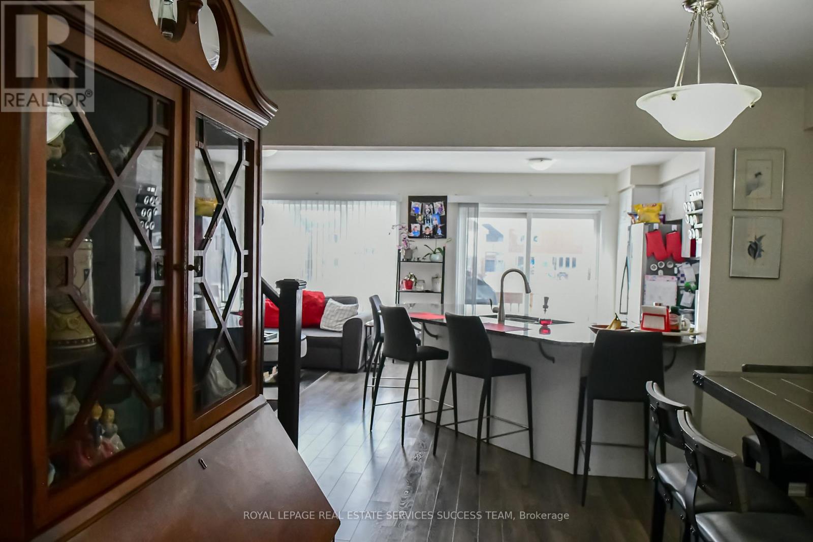 230 Waterbrook Lane, Kitchener, Ontario  N2R 0H7 - Photo 7 - X12590340