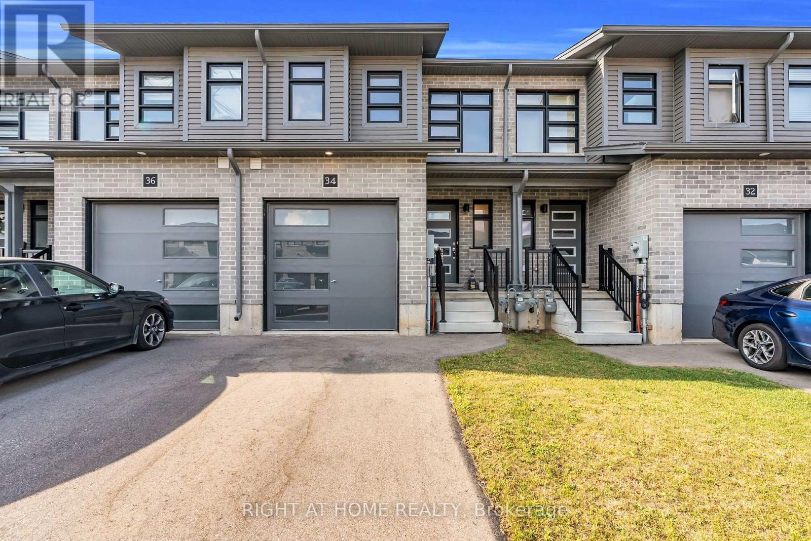 34 WILKINSON AVENUE, Cambridge, Ontario