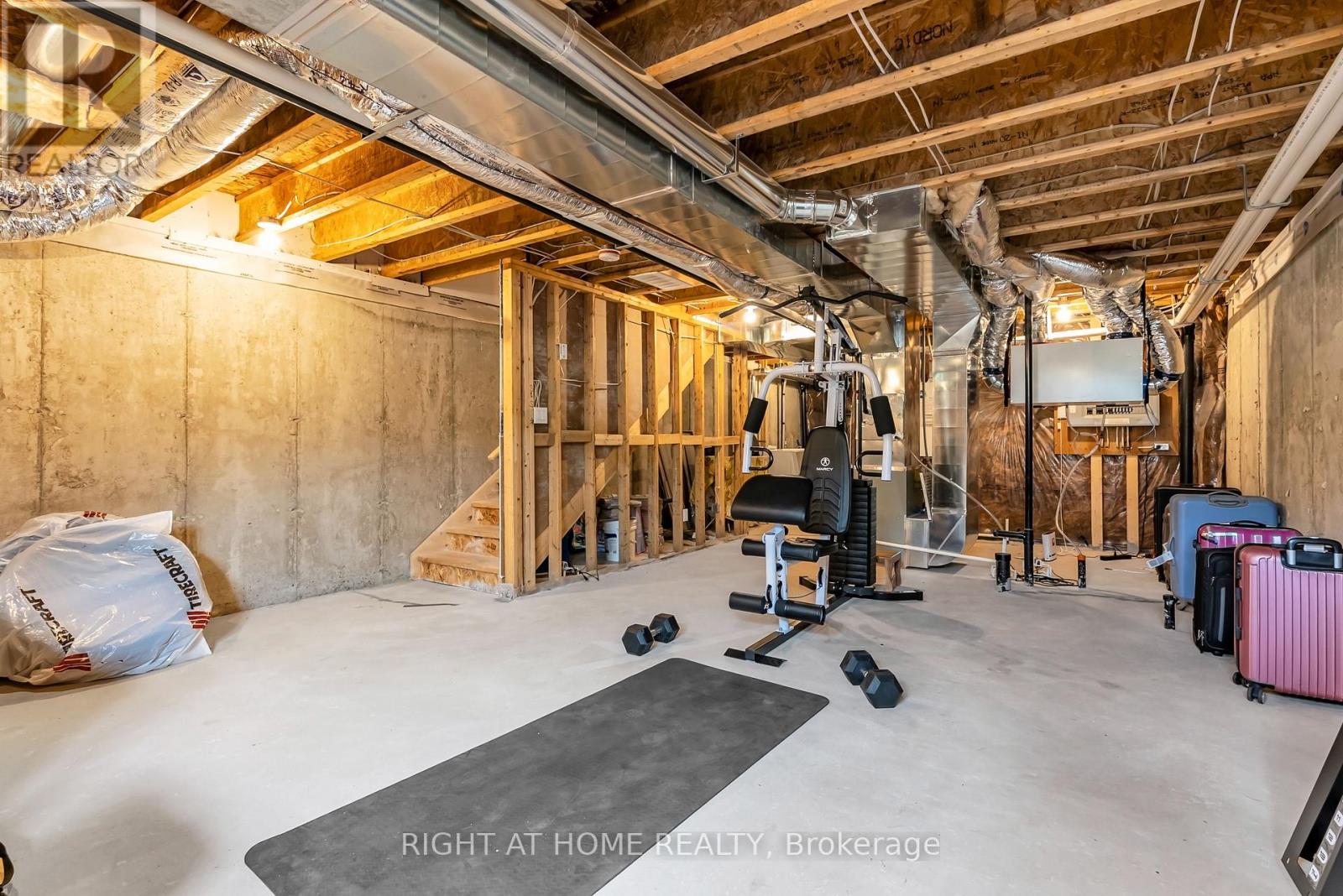 34 Wilkinson Avenue, Cambridge, Ontario  N1S 0E2 - Photo 35 - X12590366