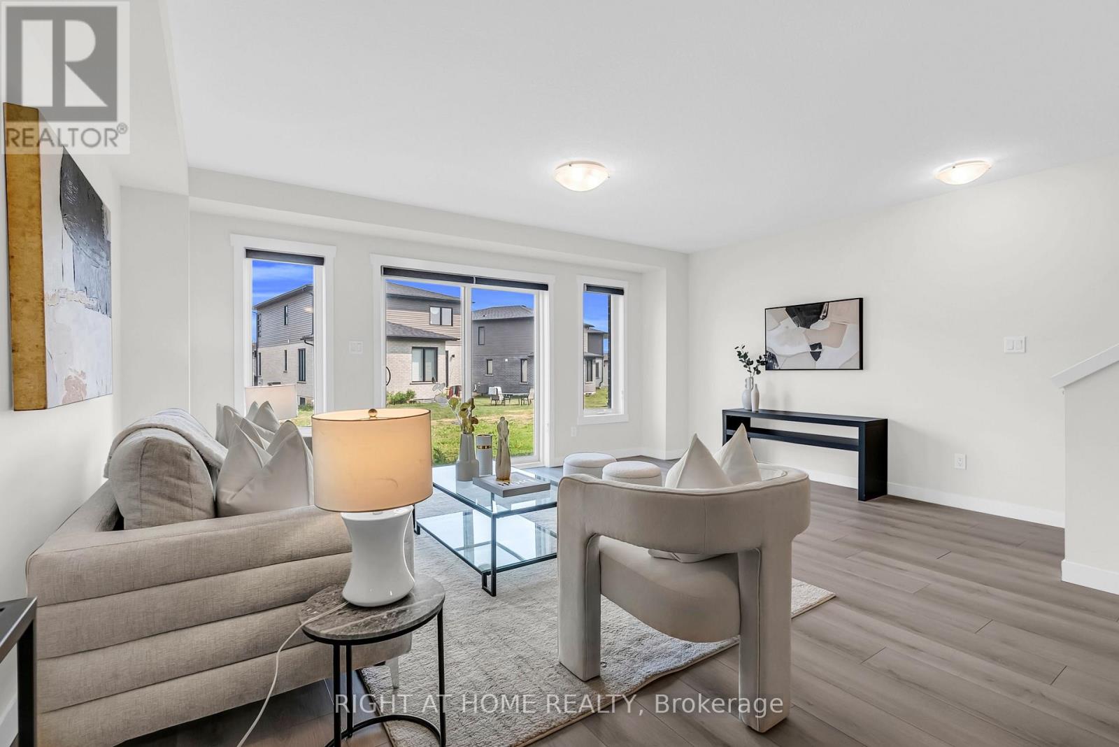 34 Wilkinson Avenue, Cambridge, Ontario  N1S 0E2 - Photo 9 - X12590366