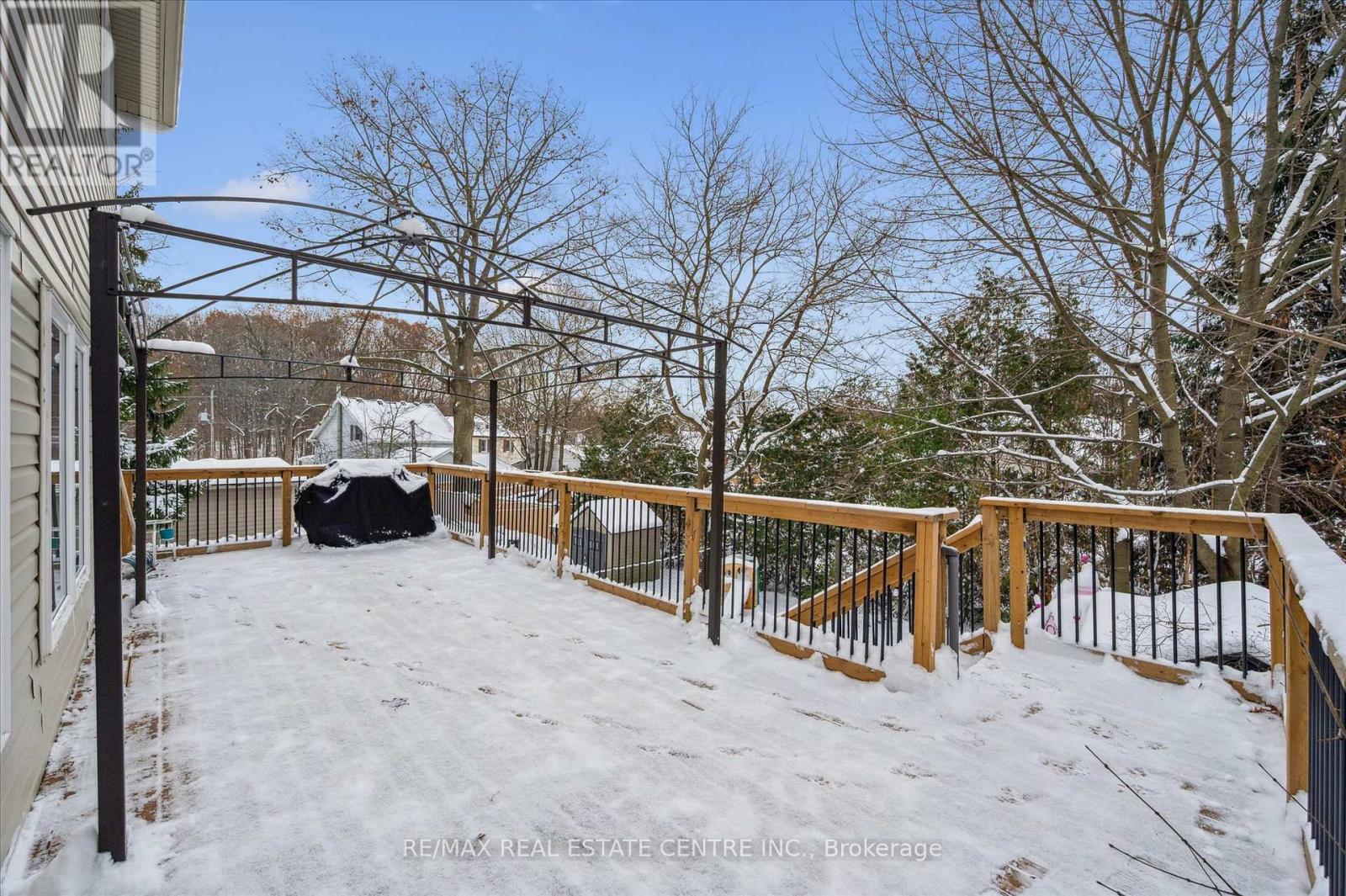 16 Edward Street, Cambridge, Ontario  N3C 1J7 - Photo 24 - X12590370