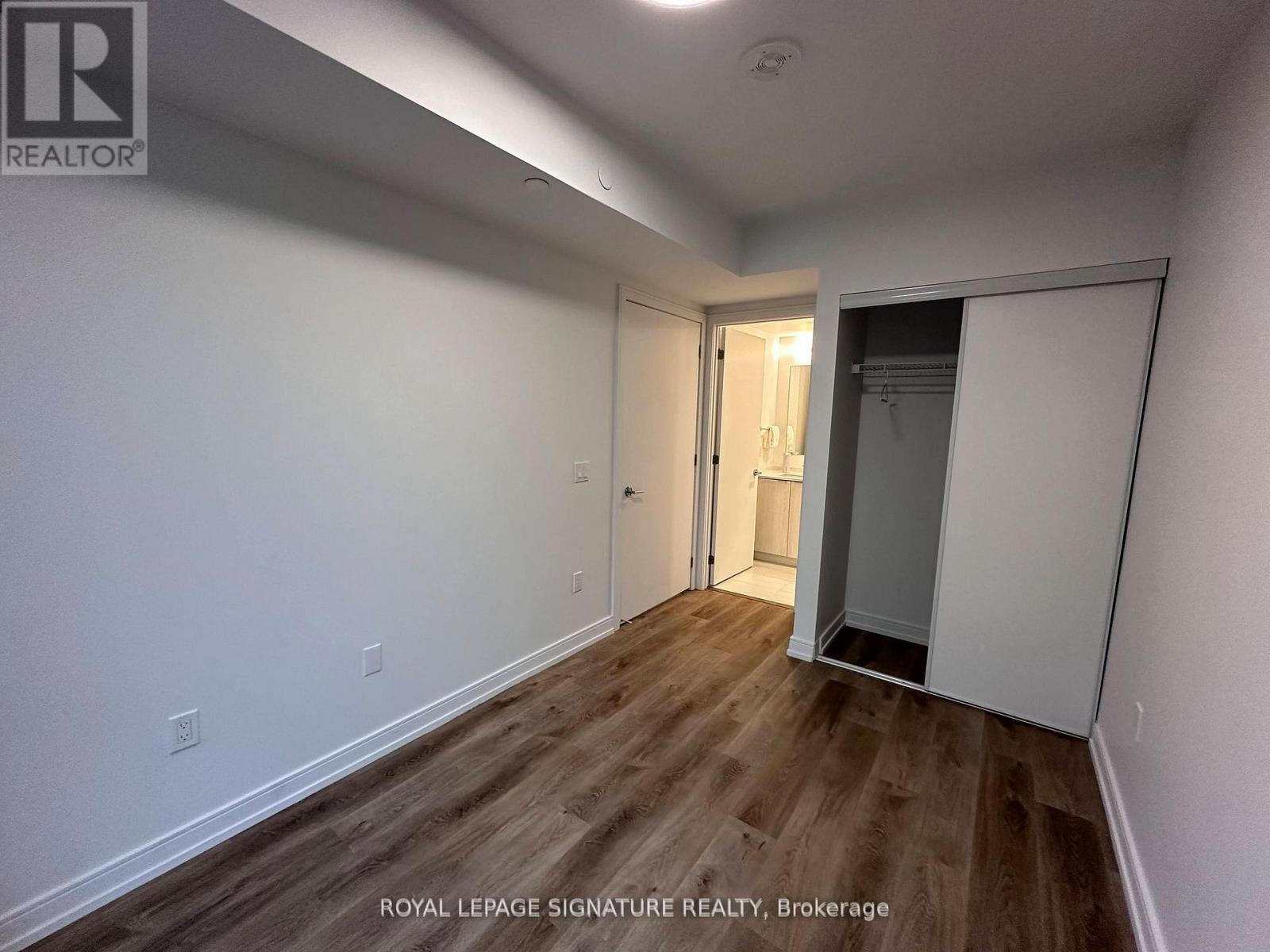 1313 - 1 Jarvis Street, Hamilton, Ontario  L8R 0A8 - Photo 8 - X12590444