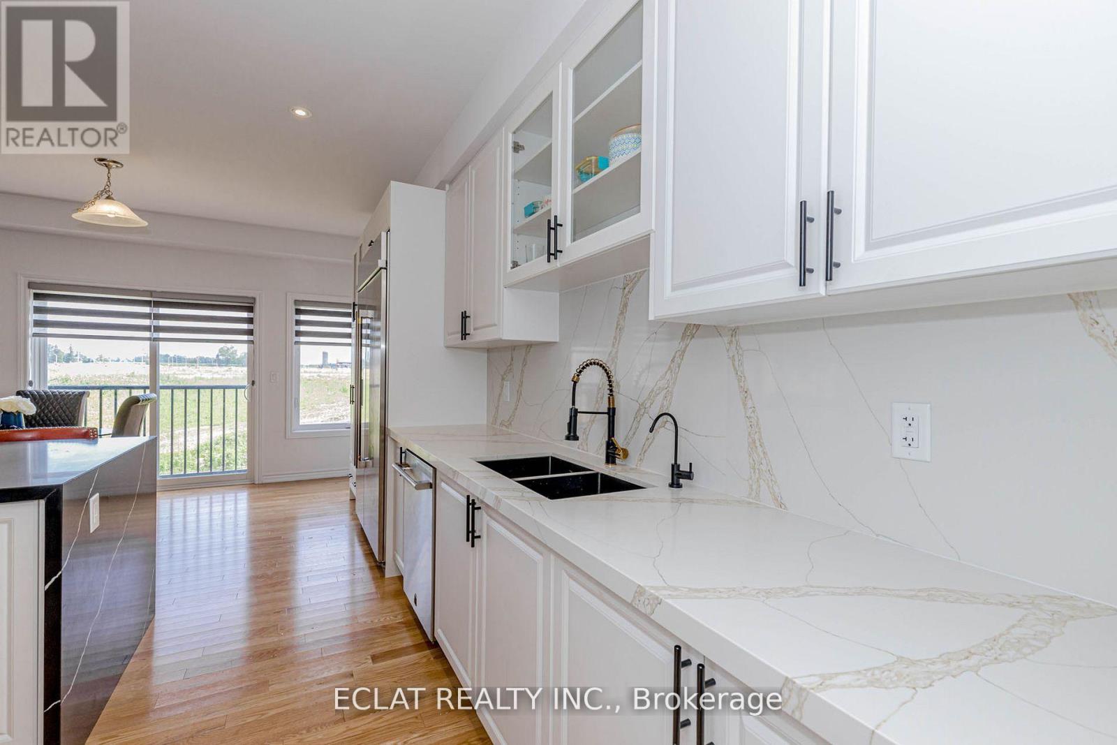 329 Russell Street, Southgate, Ontario  N0C 1B0 - Photo 12 - X12590458