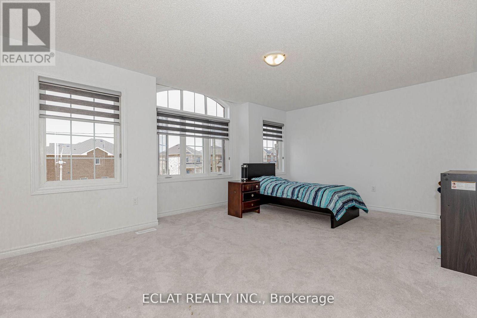 329 Russell Street, Southgate, Ontario  N0C 1B0 - Photo 38 - X12590458