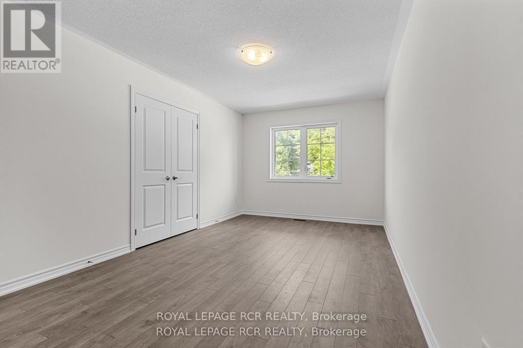 152 Winters Way, Shelburne, Ontario  L9V 2E7 - Photo 8 - X12590534