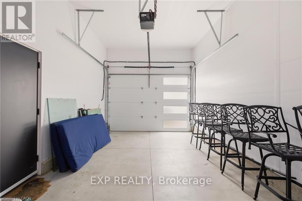 26 Huron Street, Lambton Shores, Ontario  N0M 1T0 - Photo 33 - X12590536