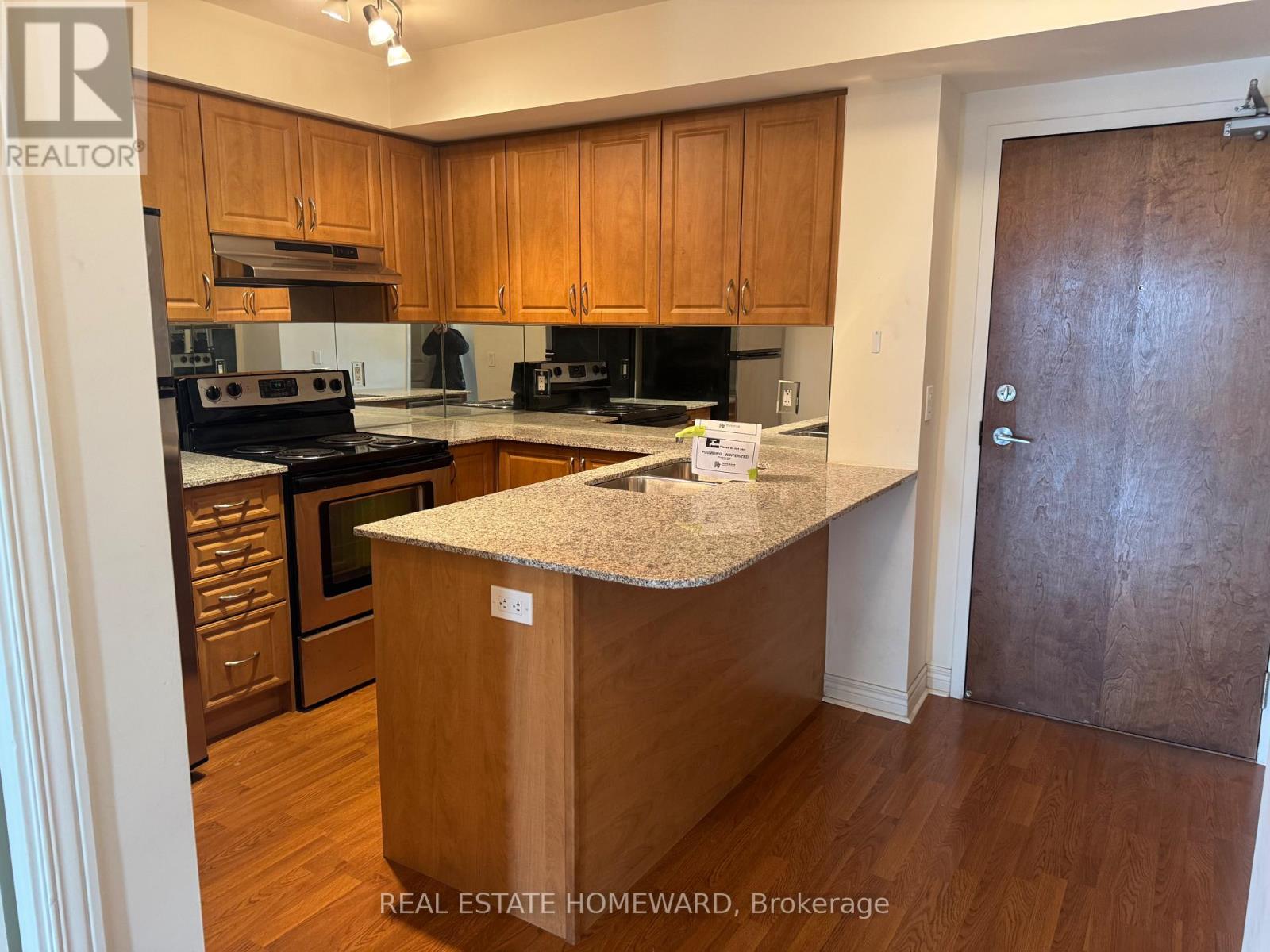 621 - 60 Fairfax Crescent, Toronto, Ontario  M1L 0E1 - Photo 6 - E12588262