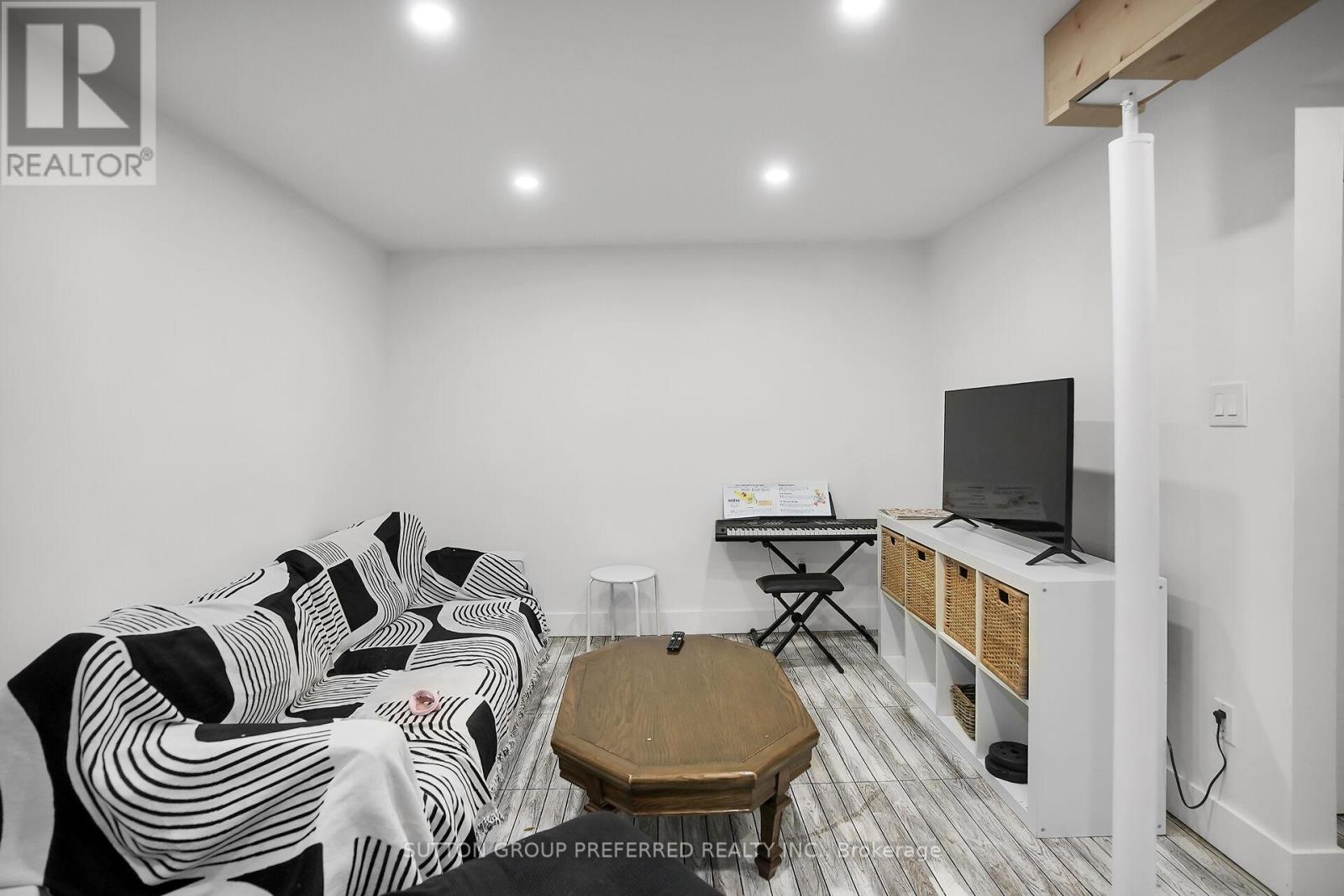 4 - 561 Princess Avenue, London East (East F), Ontario  N6B 2C1 - Photo 23 - X12589166