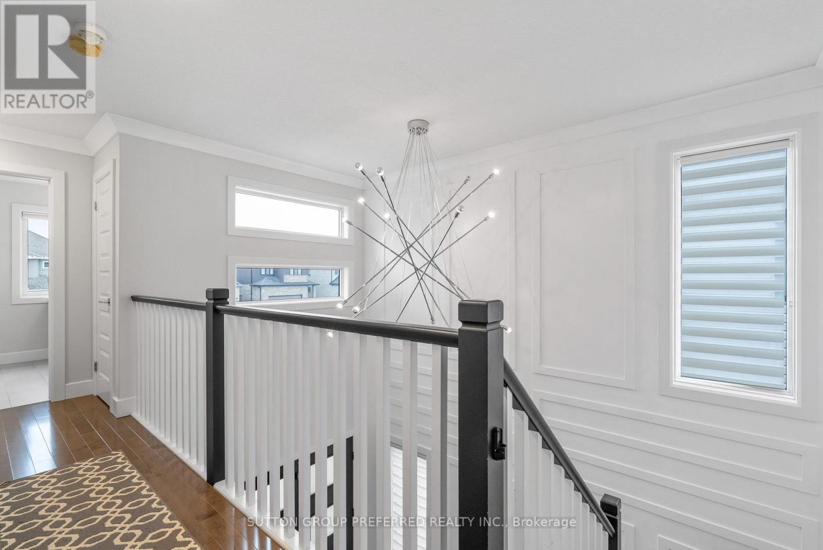 2058 Wateroak Drive, London North (North S), Ontario  N6G 0P9 - Photo 19 - X12589578