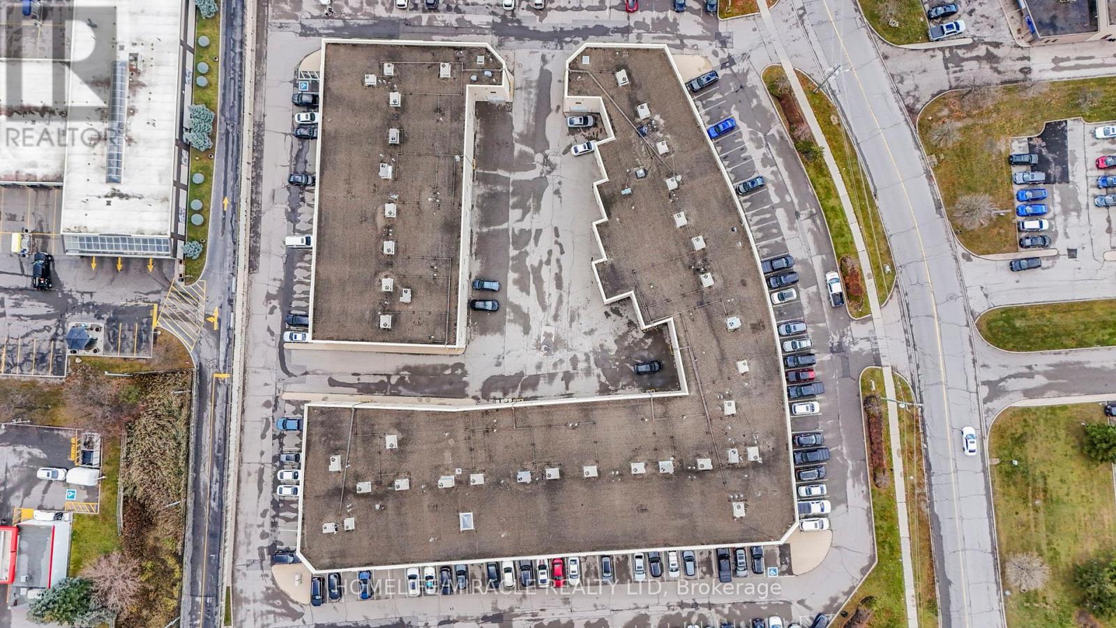 112 (Upper Floor) - 2 Automatic Drive, Brampton, Ontario  L6S 6K8 - Photo 23 - W12590524