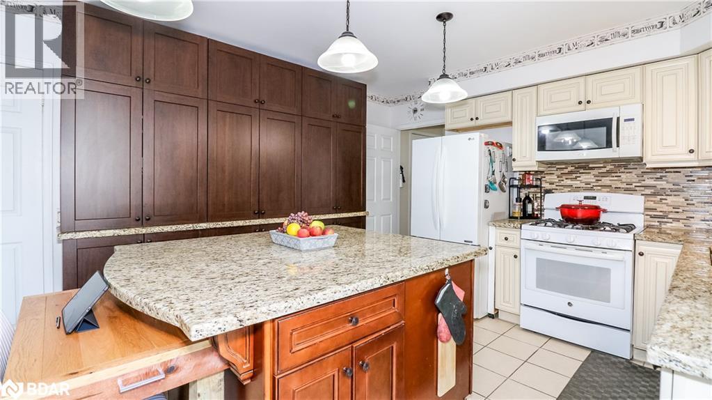 14 Gold Park Gate, Essa, Ontario  L0M 1B2 - Photo 12 - 40791533