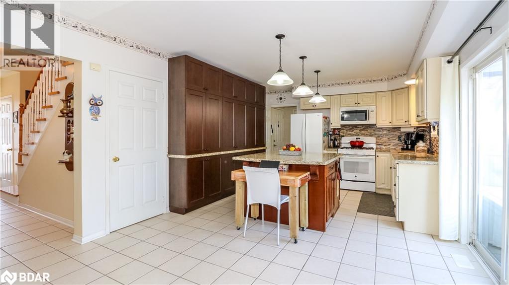 14 Gold Park Gate, Essa, Ontario  L0M 1B2 - Photo 8 - 40791533