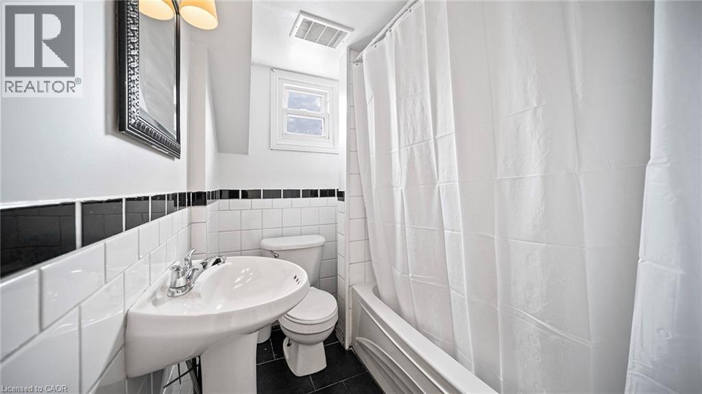 661 Brighton Avenue, Hamilton, Ontario  L8H 6H3 - Photo 15 - 40791422