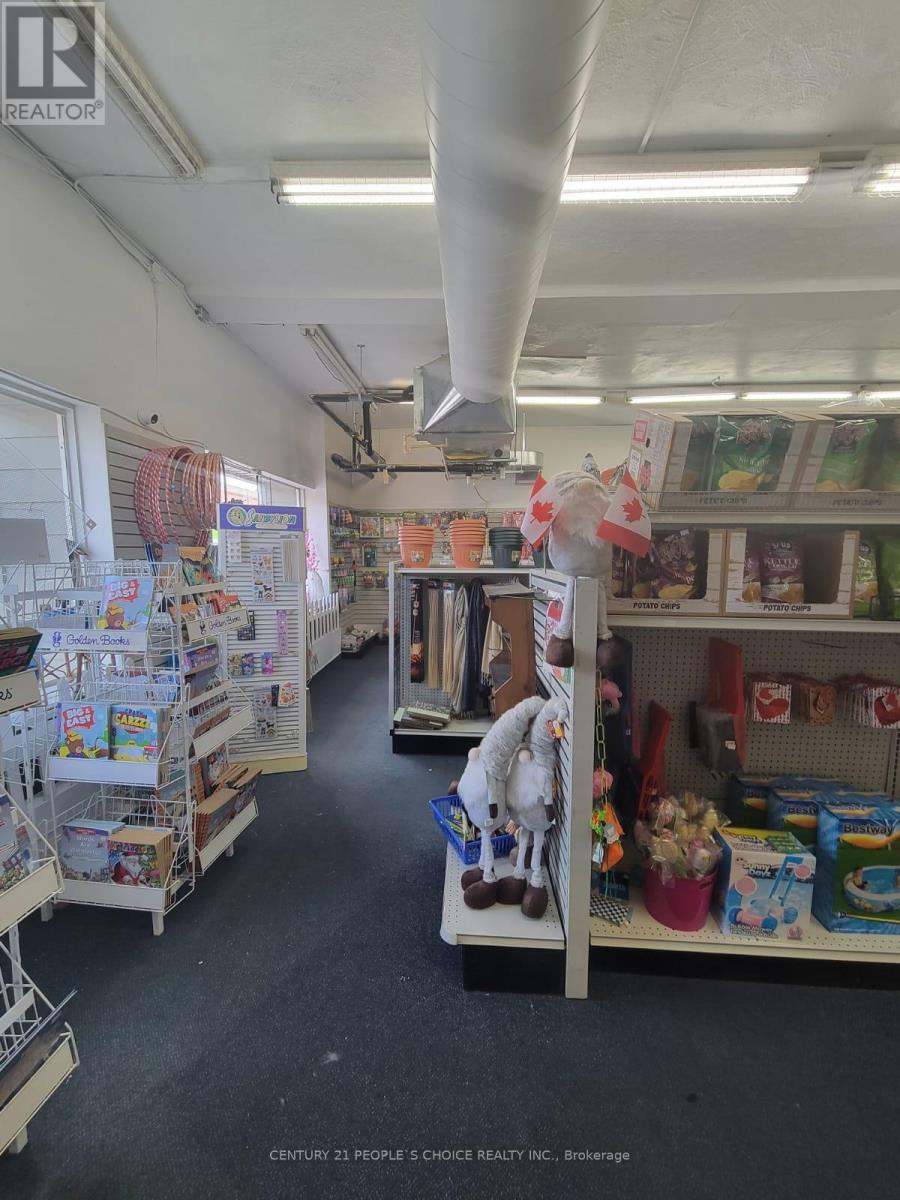 8 Main Street N, Halton Hills, Ontario  L7J 1W1 - Photo 8 - W12390034