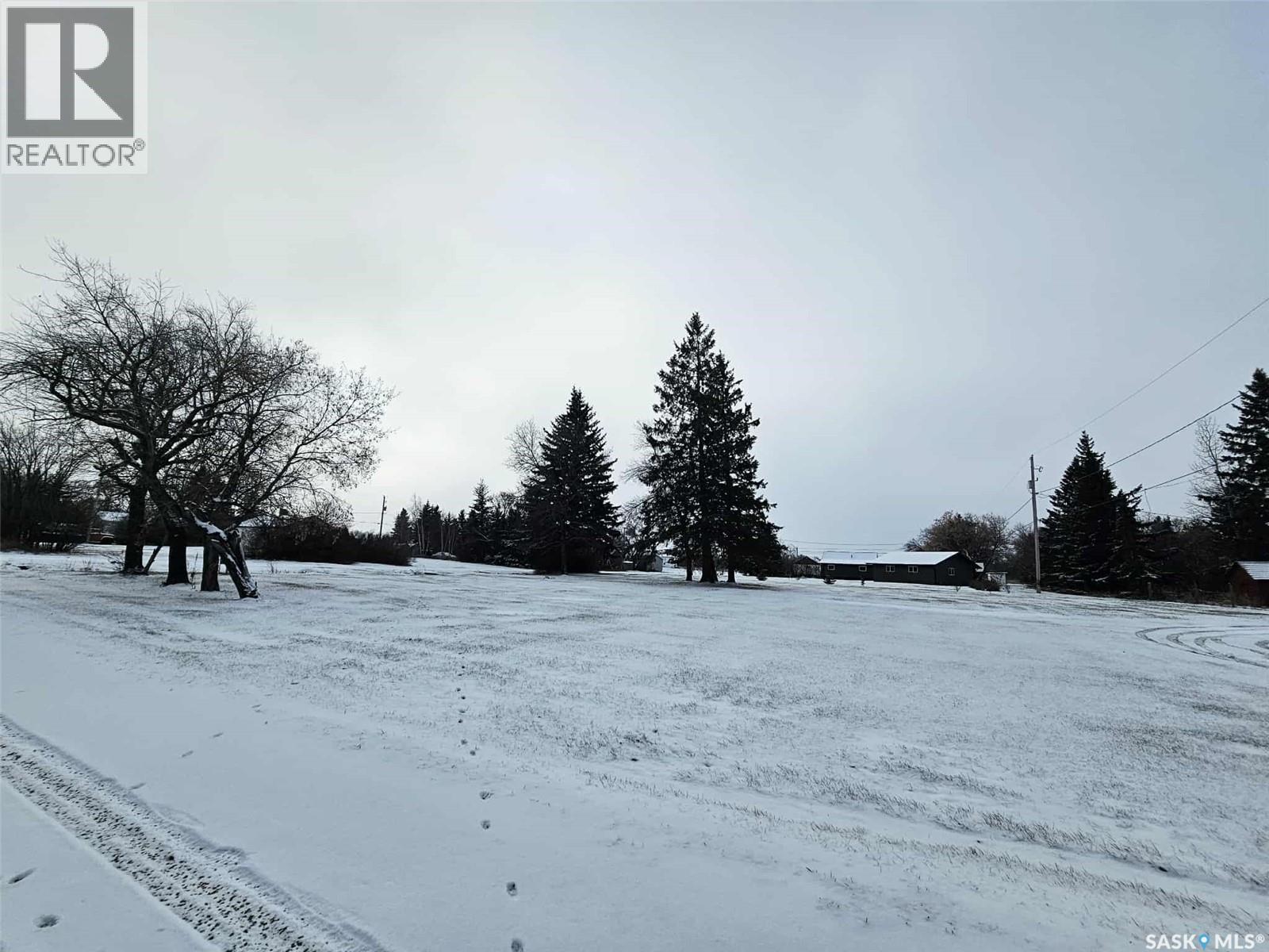 16 & 17 18 3rd STREET, sheho, Saskatchewan