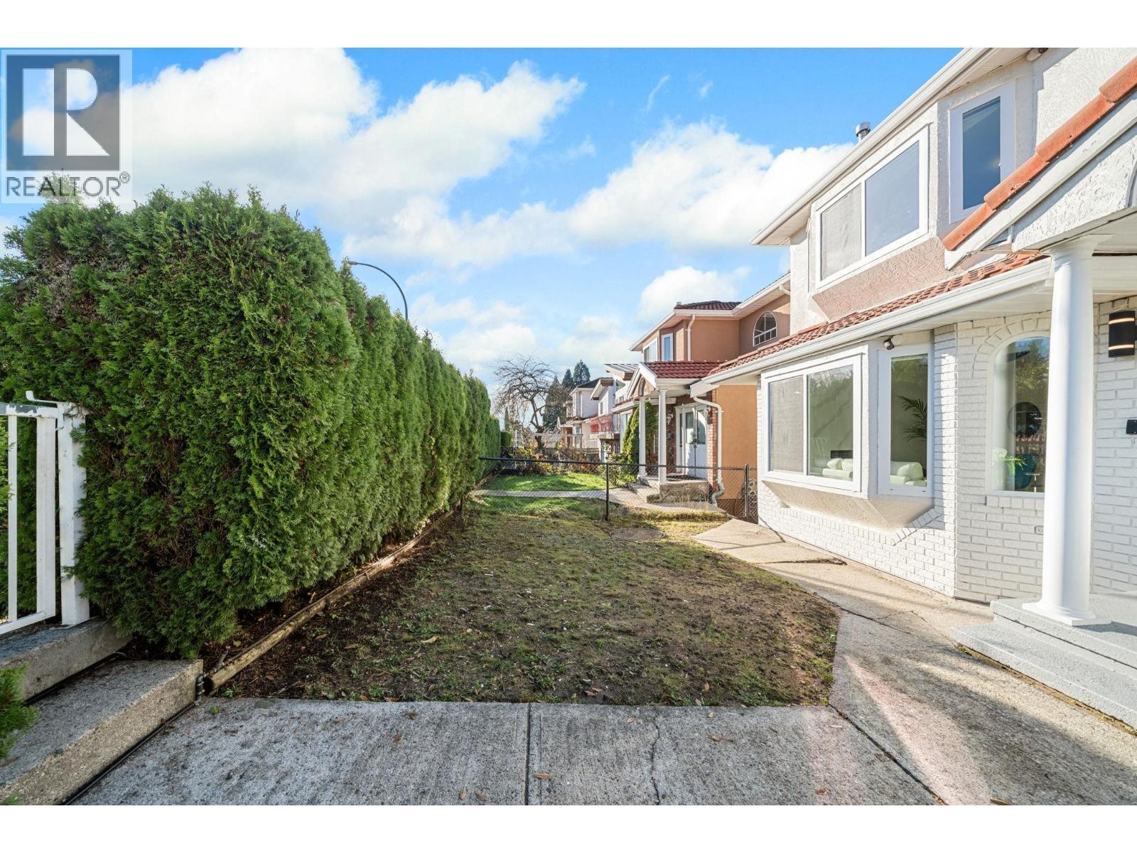 4769 Rupert Street, Vancouver, British Columbia  V5R 2J5 - Photo 4 - R3071078