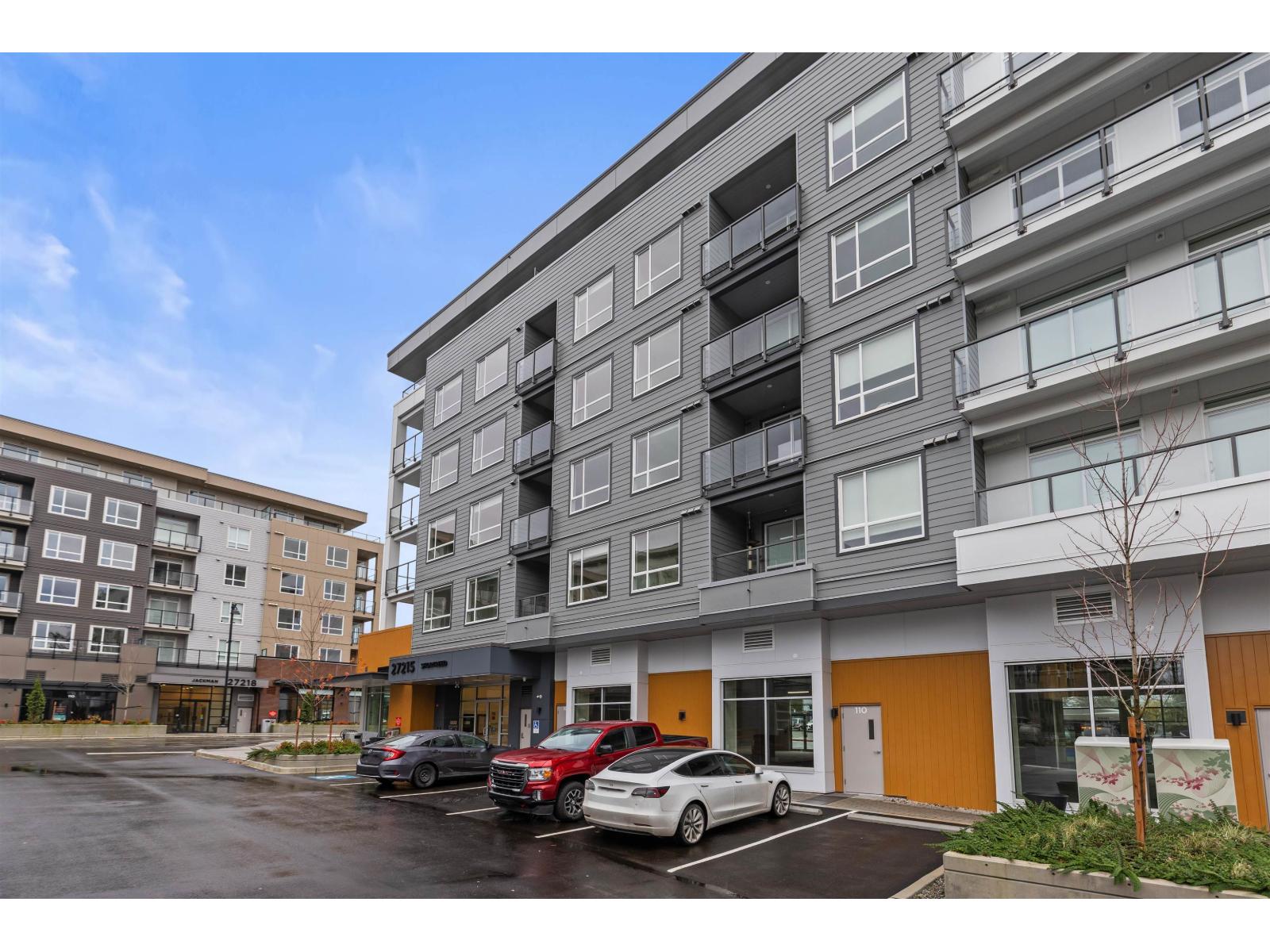 308 27215 Aldergrove Town Centre Drive, Langley, British Columbia  V4W 0E3 - Photo 2 - R3070644