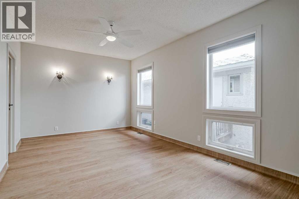 127 Canterbury Court Sw, Calgary, Alberta  T2W 6C1 - Photo 28 - A2269104