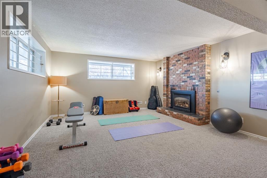 84 Thornaby Crescent Nw, Calgary, Alberta  T2K 5K6 - Photo 27 - A2272941