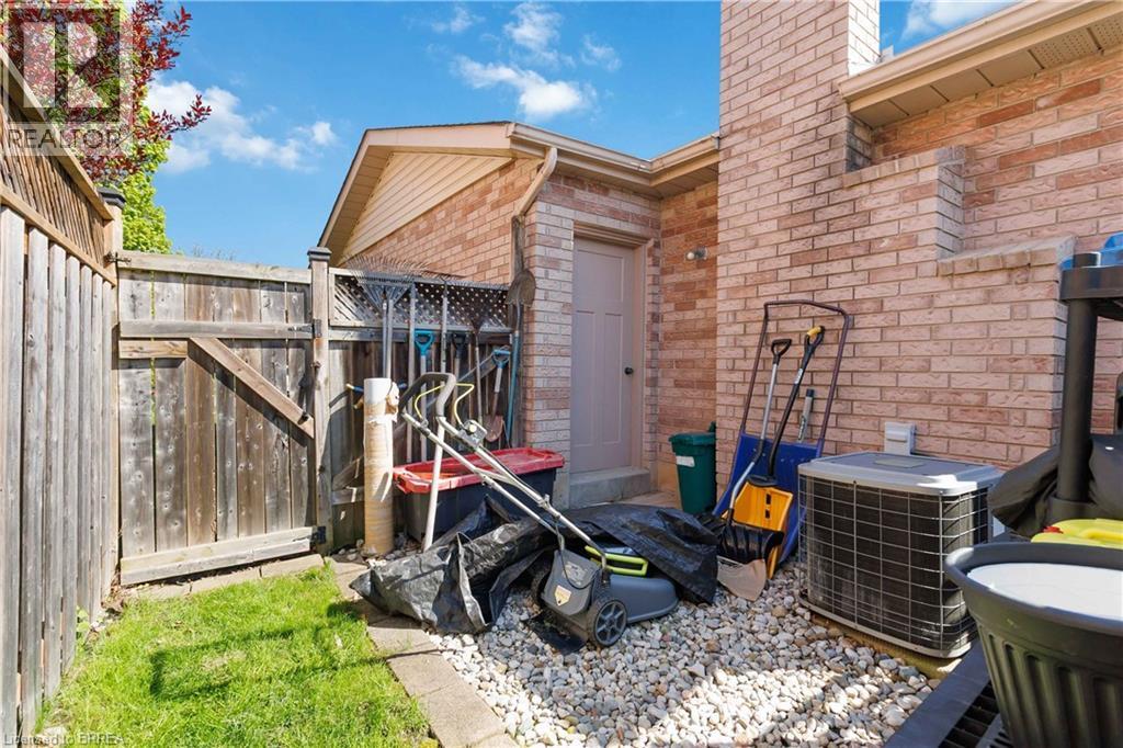 25 Winter Way, Brantford, Ontario  N3T 6G3 - Photo 29 - 40791102