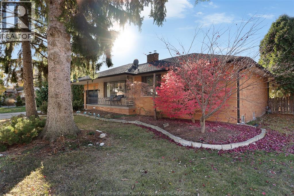 5815 Canada Street, Lasalle, Ontario N9H 1M5 - Photo 2 - 25030826