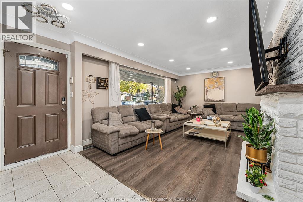 5815 Canada Street, Lasalle, Ontario N9H 1M5 - Photo 6 - 25030826